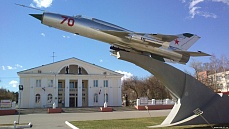 Входная группа ДК Заря -  г. Сарапул.  Электрозаводская,  15